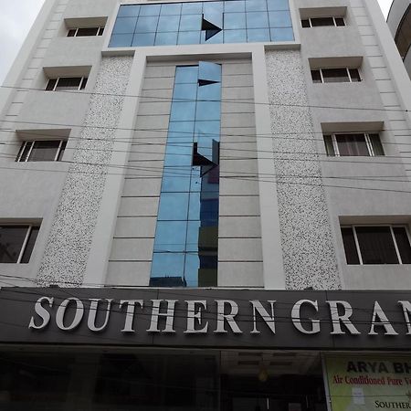 Hotel Southern Grand Vijayawada Bagian luar foto