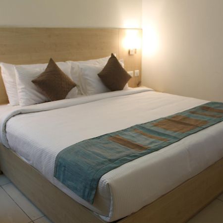 Hotel Southern Grand Vijayawada Bagian luar foto