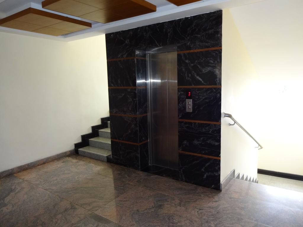 Hotel Southern Grand Vijayawada Bagian luar foto